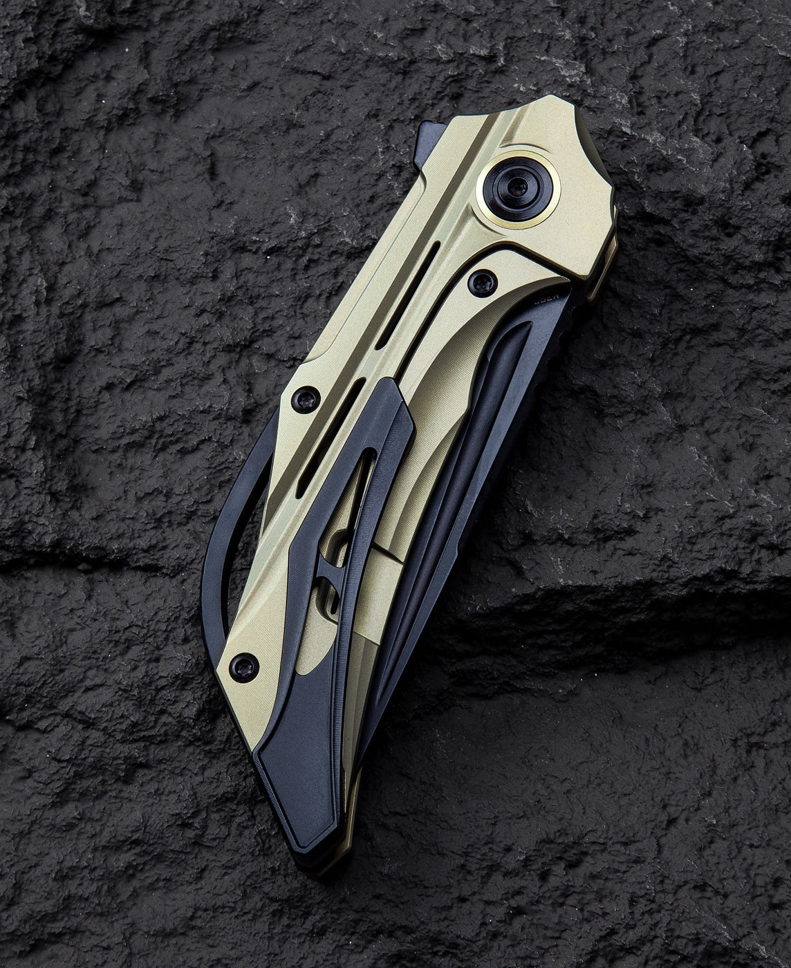 Bestech Vigil BT2201E M390 Blade Titanium Handle Frame Lock Folding Knife