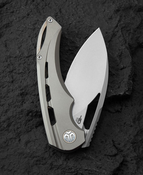 Bestech Fairchild BT2202A CPM-S35VN Blade Titanium Handle Frame Lock Folding Knife