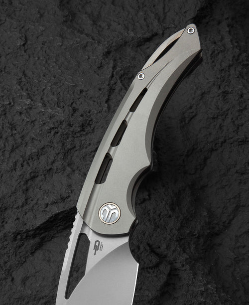 Bestech Fairchild BT2202A CPM-S35VN Blade Titanium Handle Frame Lock Folding Knife