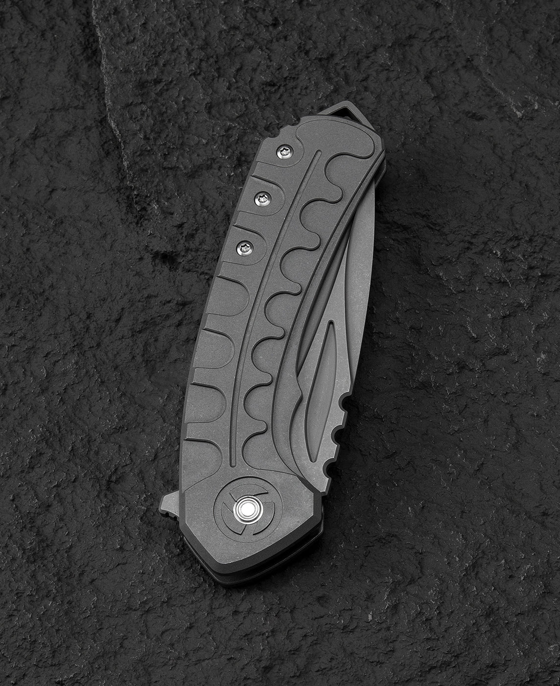 Bestech Buwaya BT2203A M390 Blade Titanium Handle Frame Lock Folding Knife