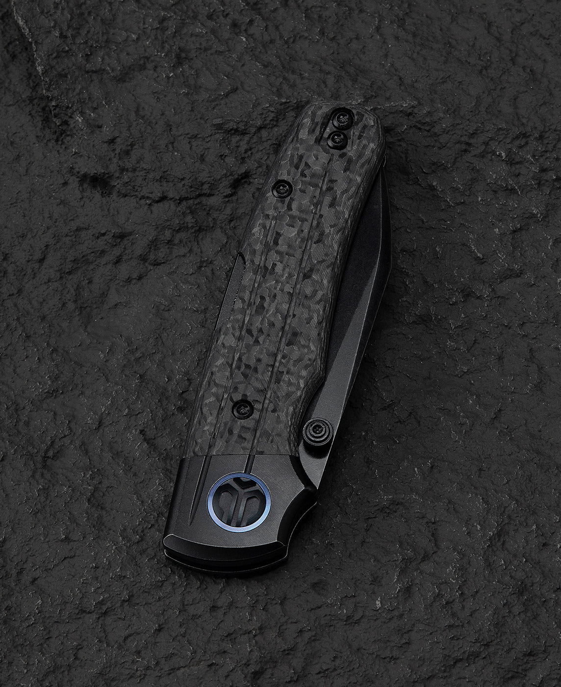 Bestech Tonic BT2204E M390 Blade Titanium+Carbon Fiber Inlay Handle Back Lock Folding Knife