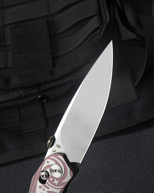 Bestech Mothus BT2206D M390 Blade Titanium Handle Crossbar Lock Folding Knife