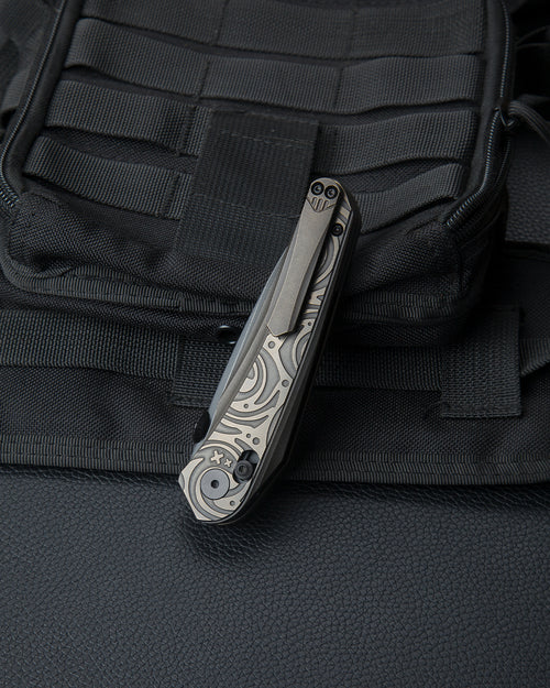 Bestech Mothus BT2206G M390 Blade Titanium Handle Crossbar Lock Folding Knife