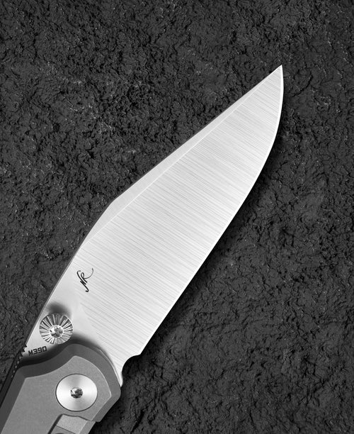 Bestech Icarus BT2302C M390 Blade Titanium Handle Frame Lock Folding Knife