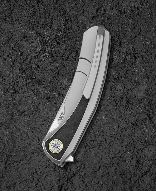 Bestech Sambac BT2402C MagnaCut Blade Titanium+Fat Carbon Fiber Handle Frame Lock Folding Knife