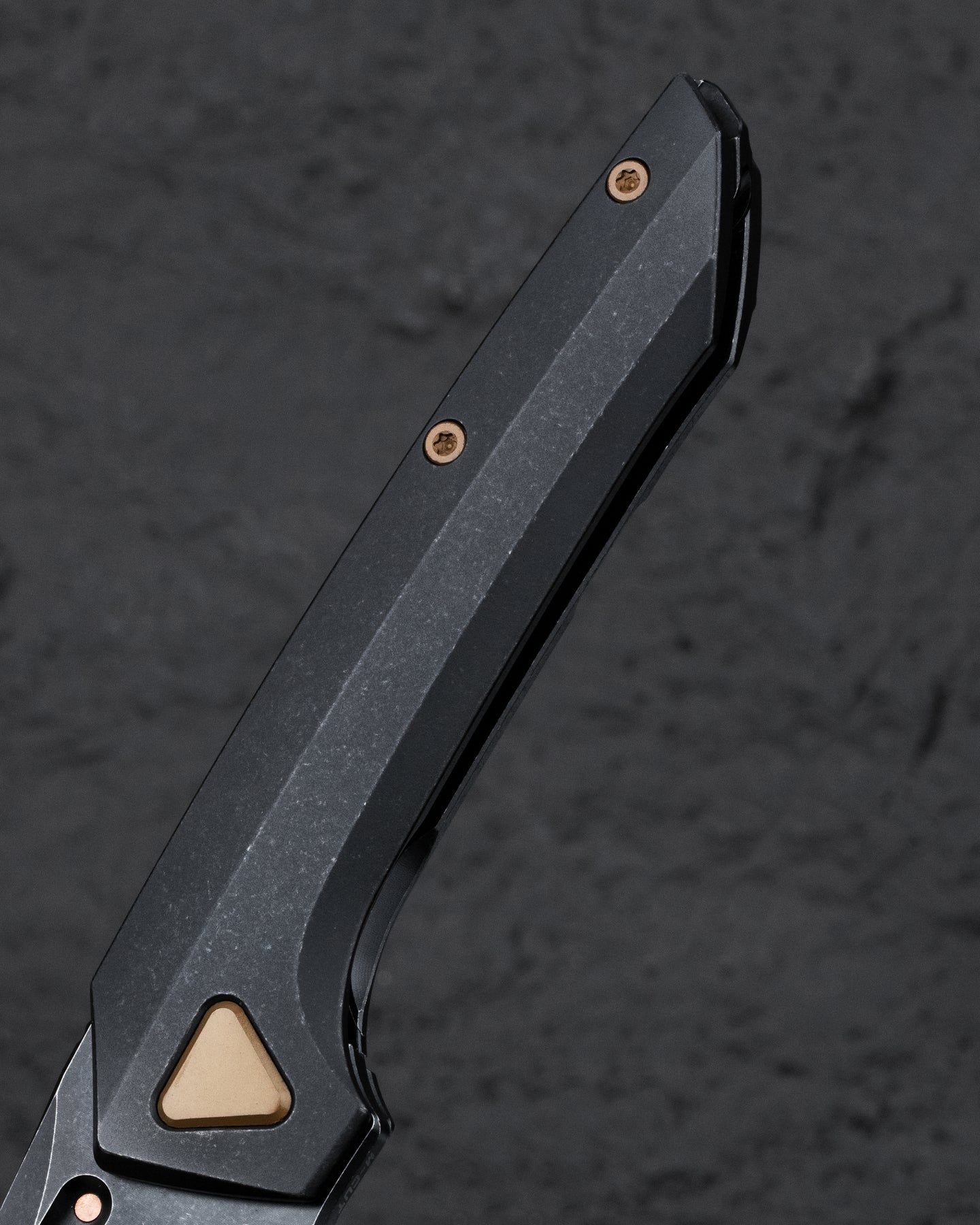 Bestech VK-NAVI BT2404E MagnaCut Blade Titanium Handle Frame Lock Folding Knife