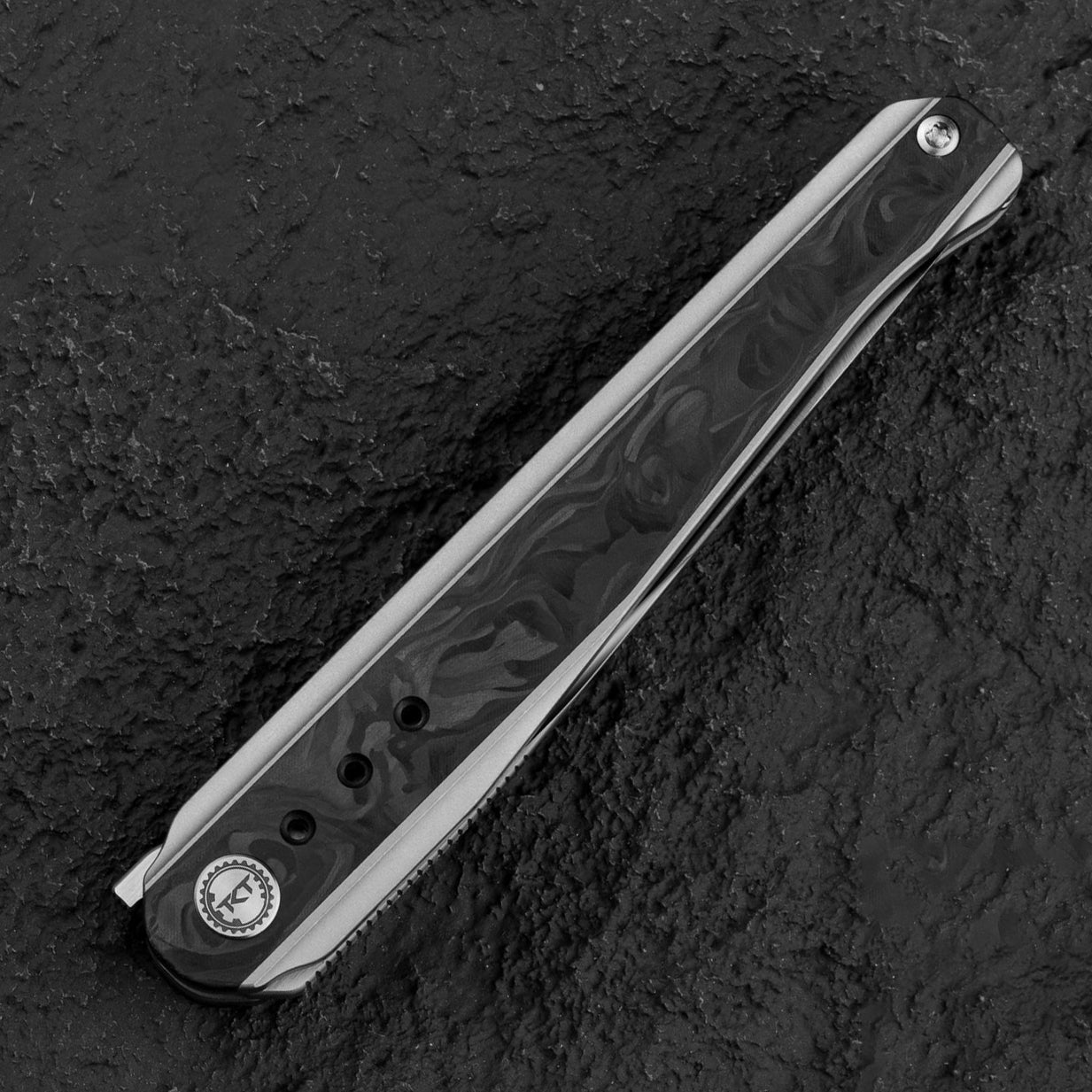 Bestech Knives Spear Phisher BT2405A M390 Blade Titanium+Marble Carbon Fiber Handle Edc Folding Knife