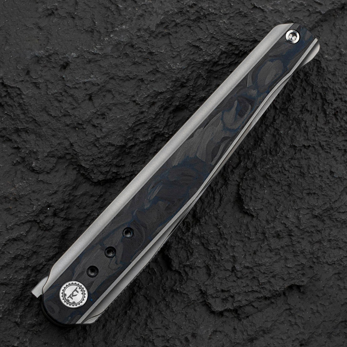 Bestech Knives Spear Phisher BT2405B M390 Blade Titanium+Marble Carbon Fiber Handle Edc Folding Knife