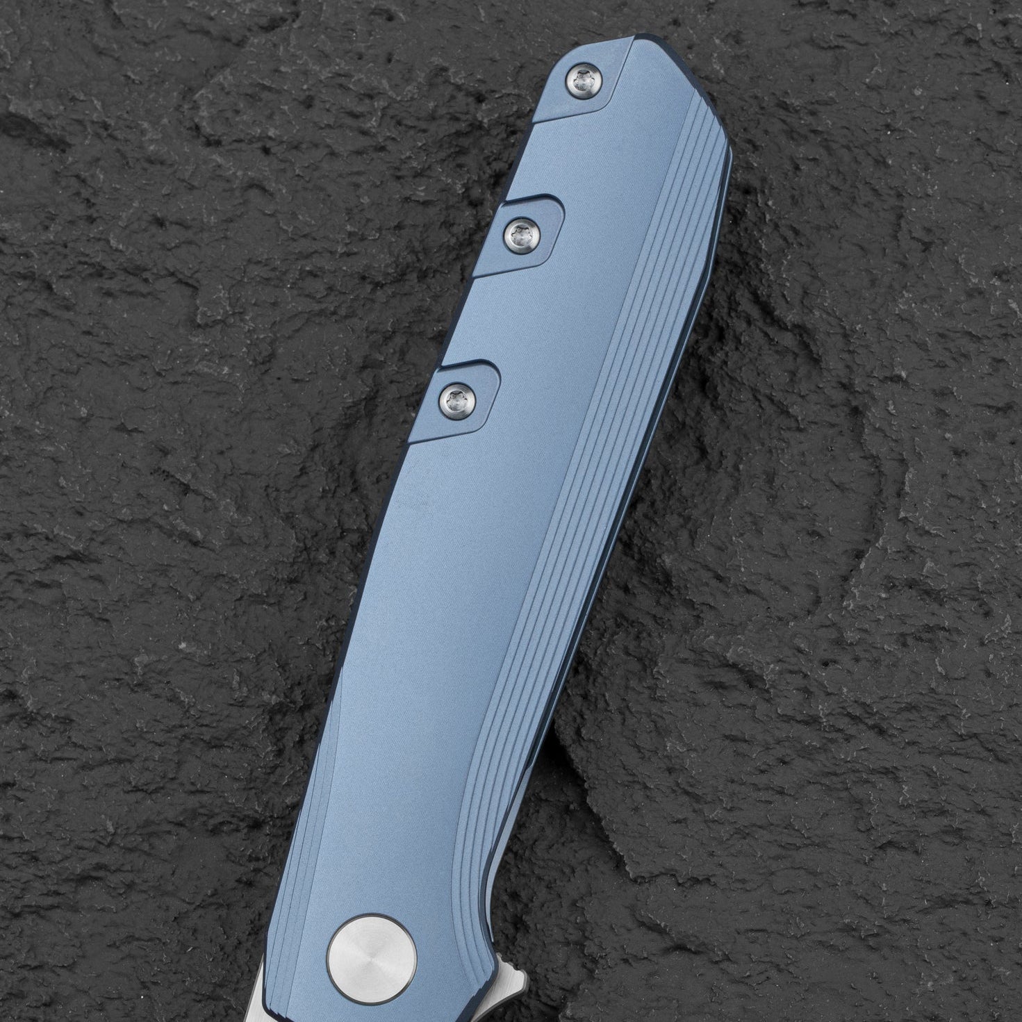 Bestech Knives 9 BT2408C Satin M390 Blade Blue Titanium Handle Edc Folding Knife