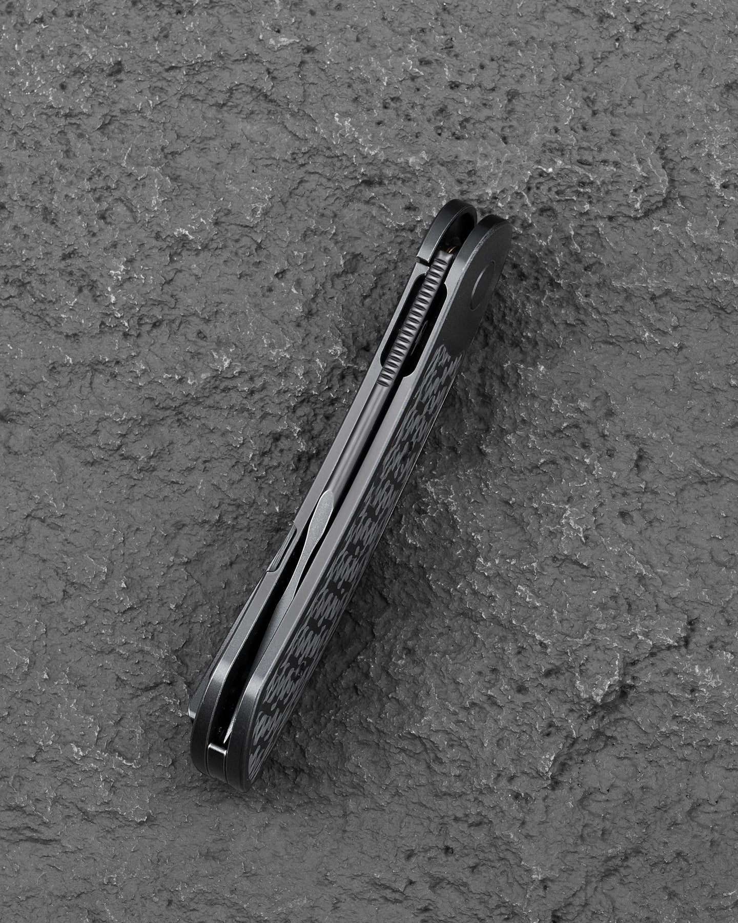 Bestech Vestige BT2411D MagnaCut Blade Titanium+Carbon Fiber Handle Frame Lock Folding Knife