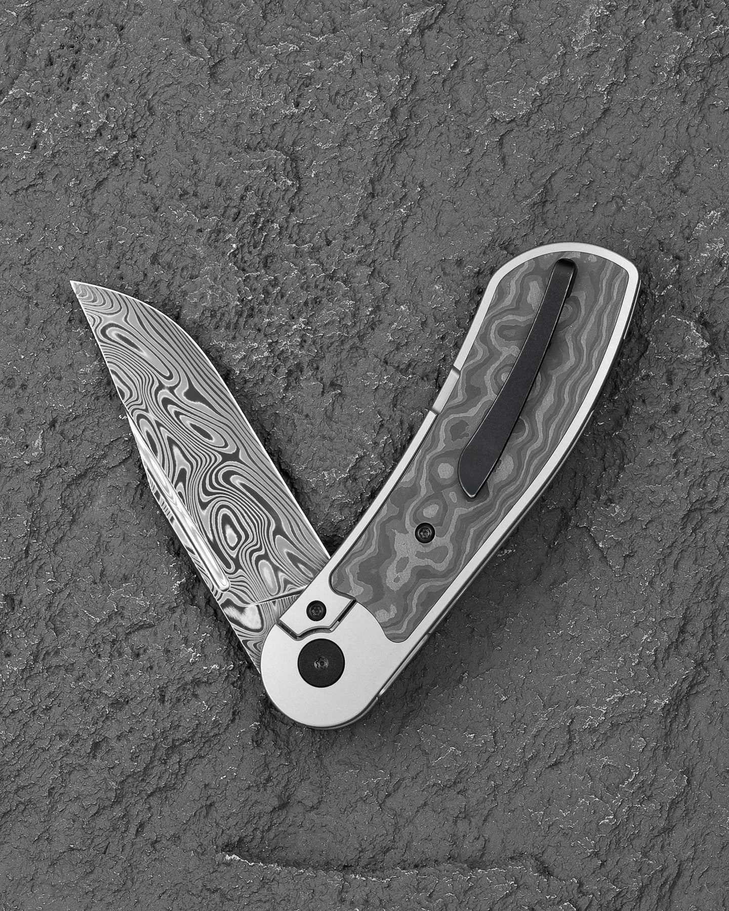 Bestech Vestige BT2411E Damascus Blade Titanium+Carbon Fiber Handle Frame Lock Folding Knife