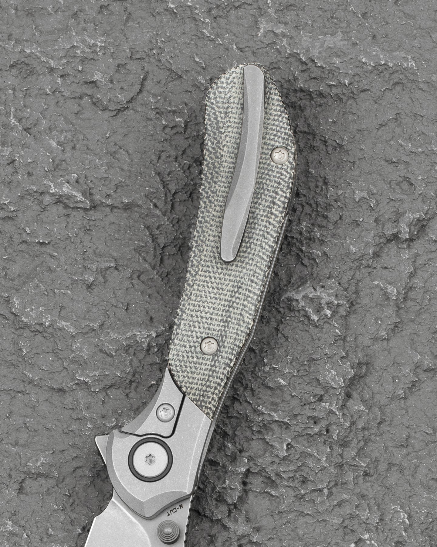 Bestech Constellation BT2501A Magnact Blade Titanium Handle Frame Lock Folding Knife