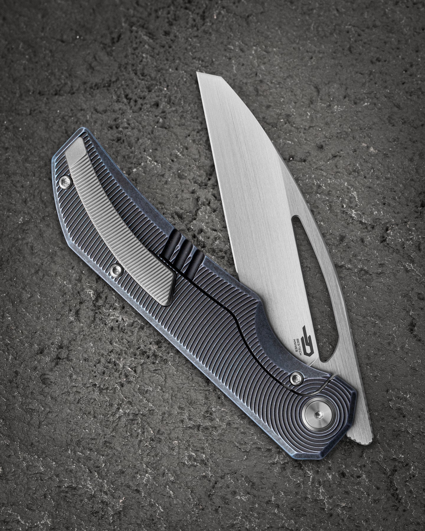 Bestech Taipan BT2503D-L (Left-Hand Version) Hollow Grinds MagnaCut Blade Titanium Handle Frame Lock Folding Knife