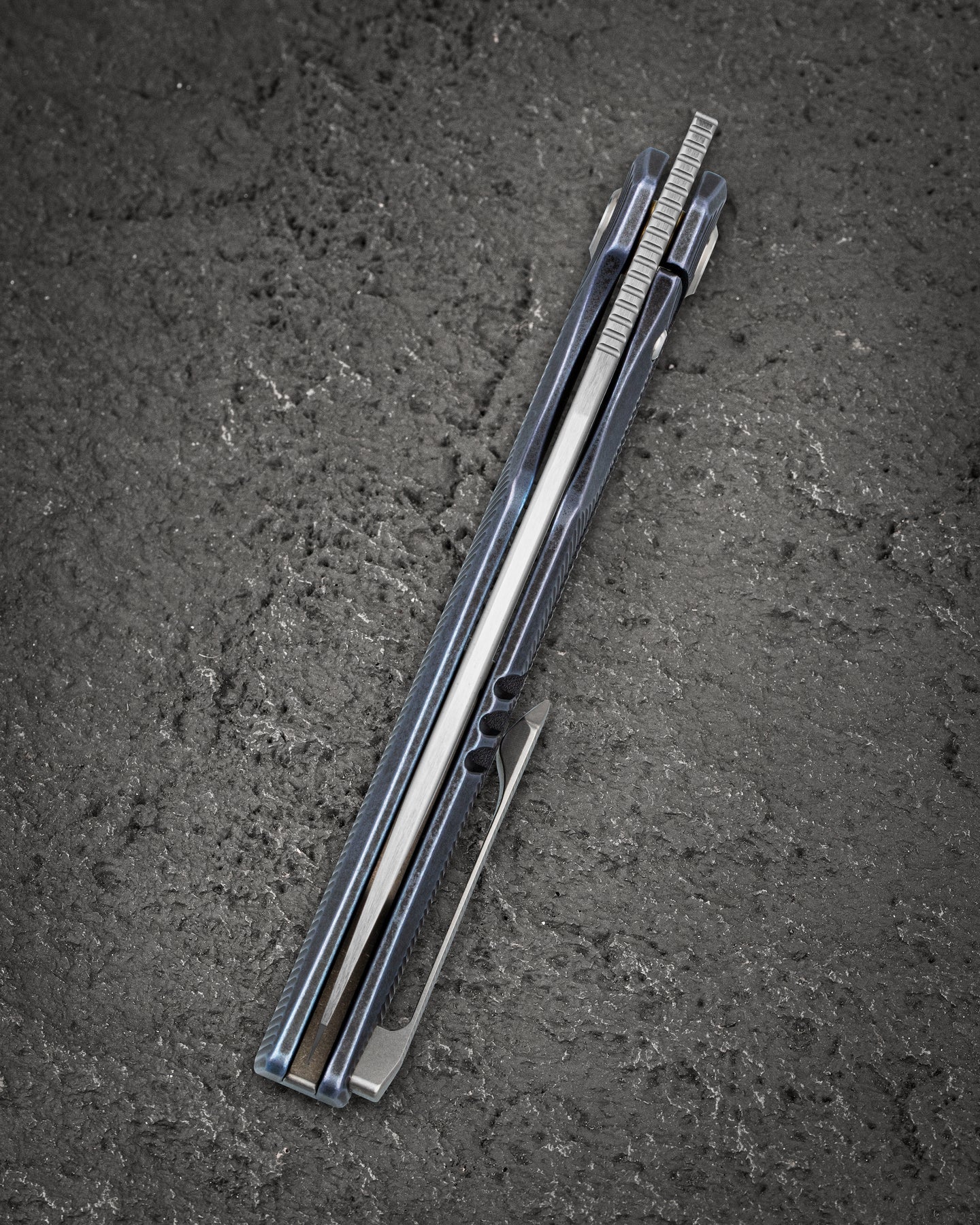 Bestech Taipan BT2503D-L (Left-Hand Version) Hollow Grinds MagnaCut Blade Titanium Handle Frame Lock Folding Knife