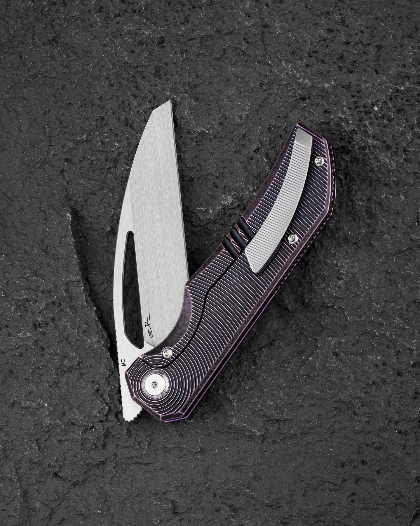 Bestech Taipan BT2503H Hollow Grinds MagnaCut Blade Titanium Handle Frame Lock Folding Knife