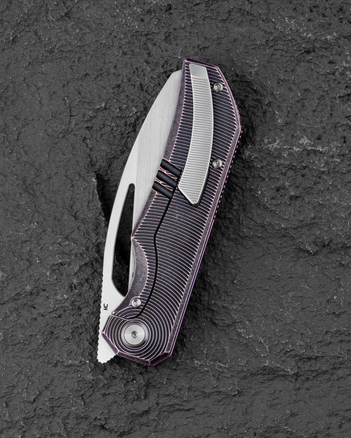 Bestech Taipan BT2503H Hollow Grinds MagnaCut Blade Titanium Handle Frame Lock Folding Knife