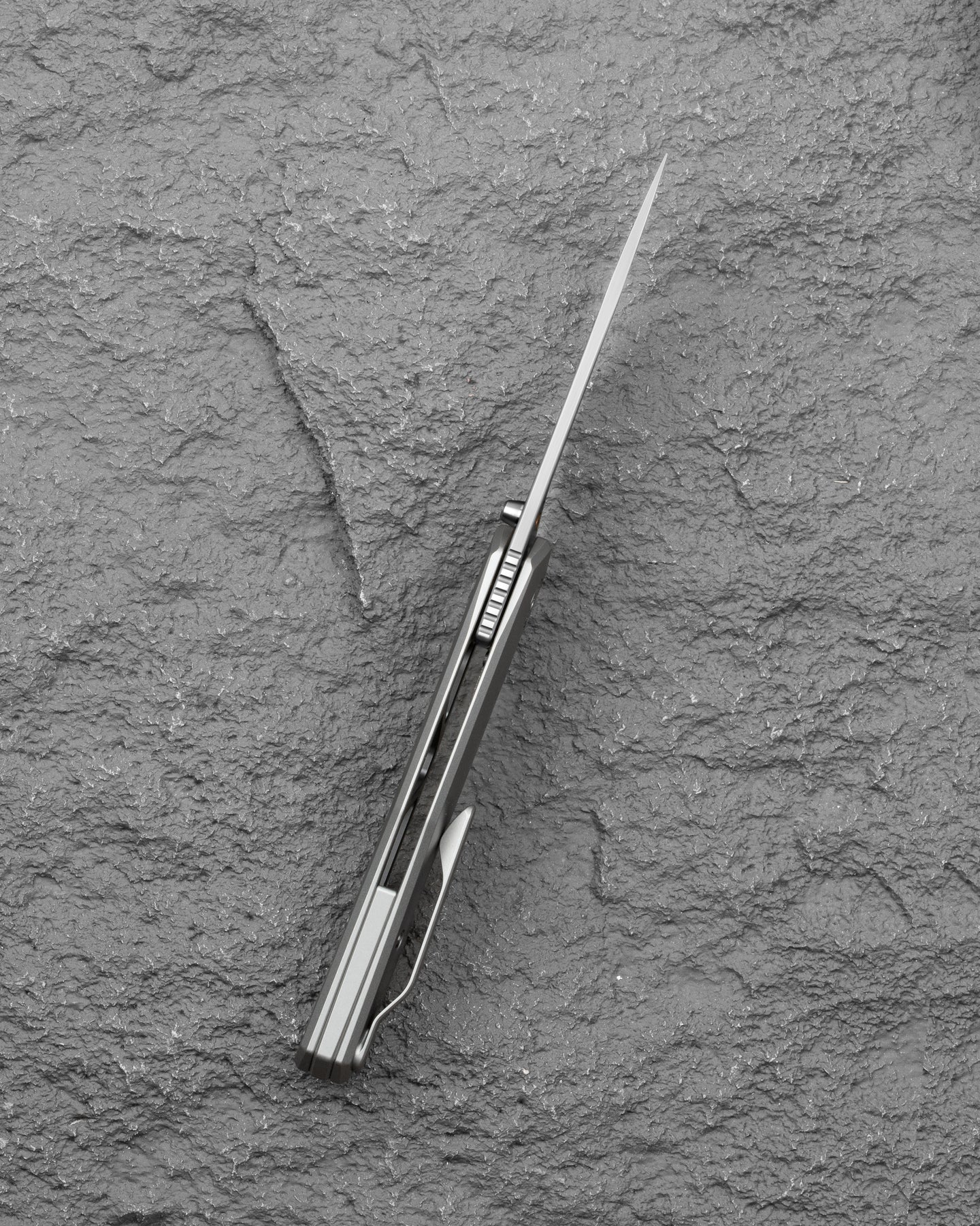 Bestech VK-KUZE BT2504A MagnaCut Blade Titanium Handle Frame Lock Folding Knife