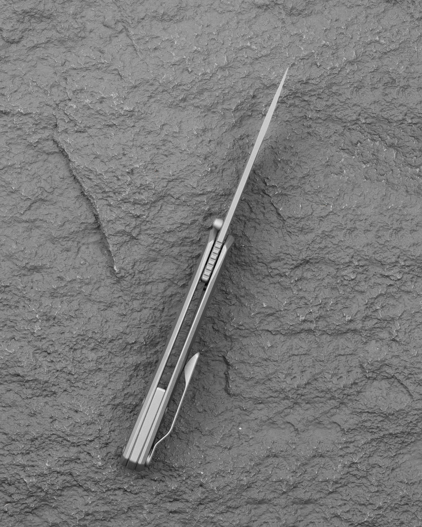 Bestech VK-KUZE BT2504B MagnaCut Blade Titanium Handle Frame Lock Folding Knife