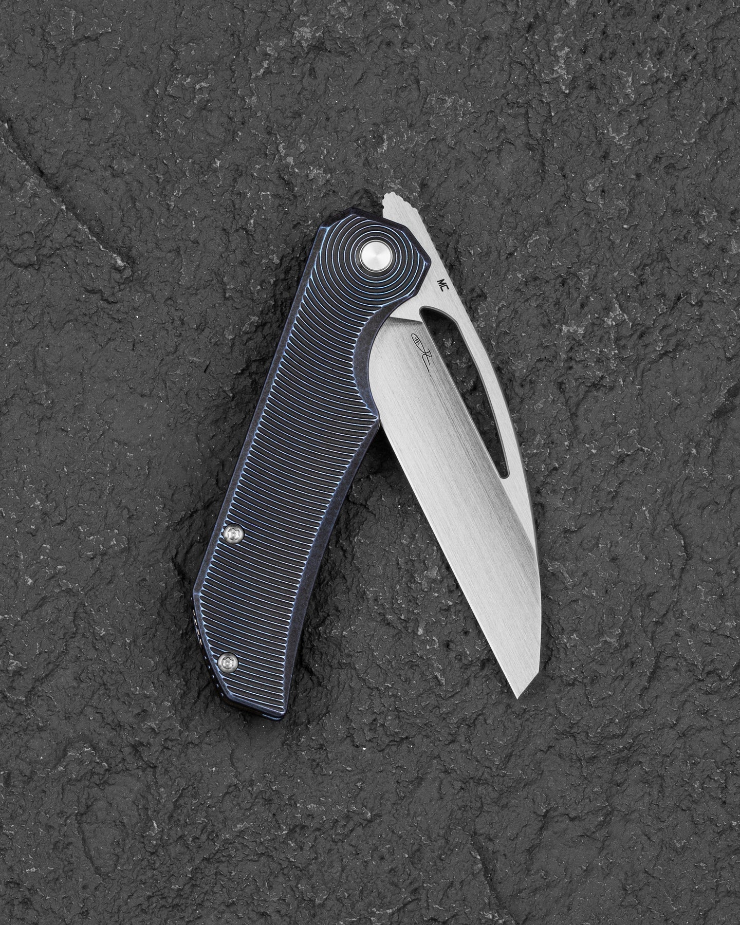 Bestech Mini Taipan BT2603D-L MagnaCut Blade Titanium Handle Frame Lock Folding Knife