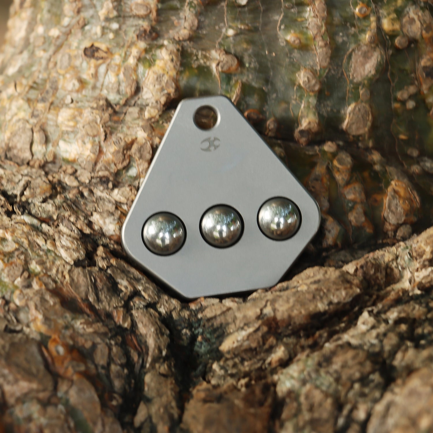 Kansept EDC Roller G012R1 Plain Titanium with Three Steel Balls for Stress-Relief with Lanyard Hole EDC