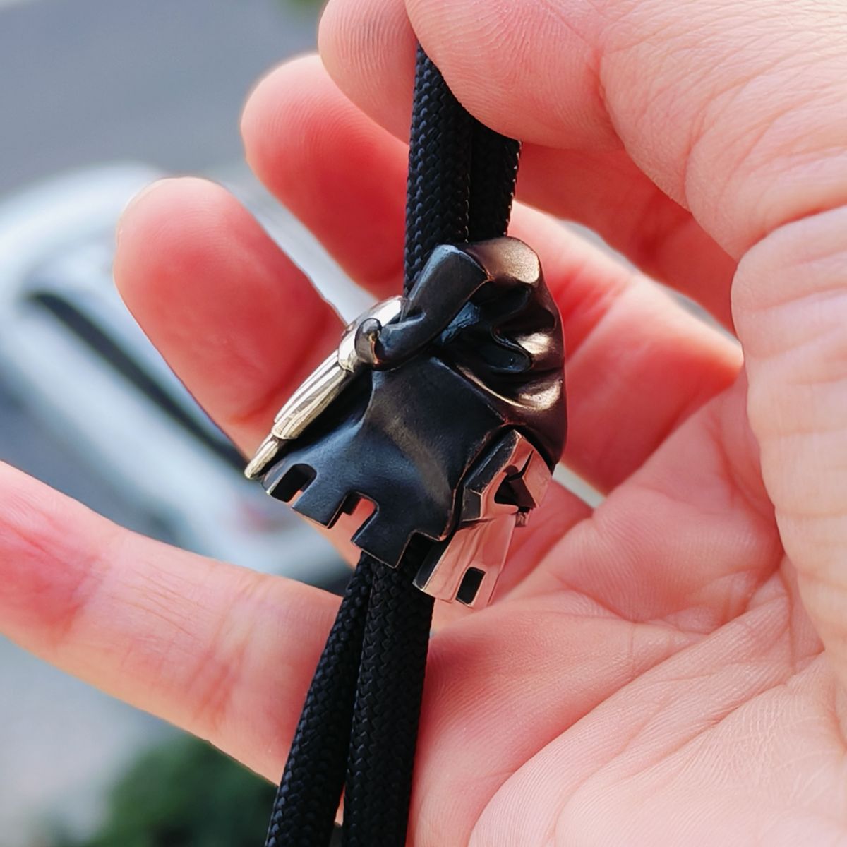 Alex Peshkov Mosol Mask Wing Bead Custom Knife Lanyard bead Limit