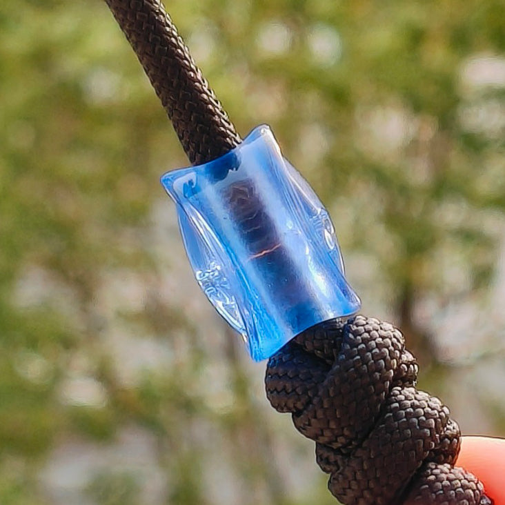 SnakeSword Resin Lanyard Beads Transparent blue Resin Skull Knives EDC Beads 3 PCS