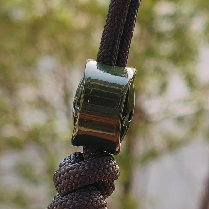 SnakeSword Resin Lanyard Beads military Green Resin Skull Knives EDC Beads 3 PCS