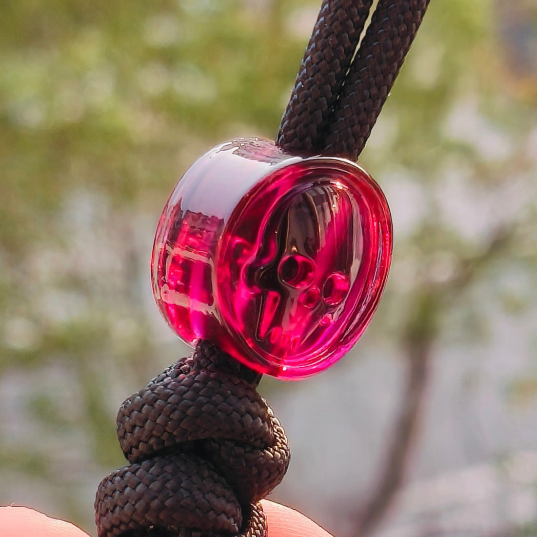 SnakeSword Resin Lanyard Beads Claret Color Resin Skull Knives EDC Beads 3 PCS