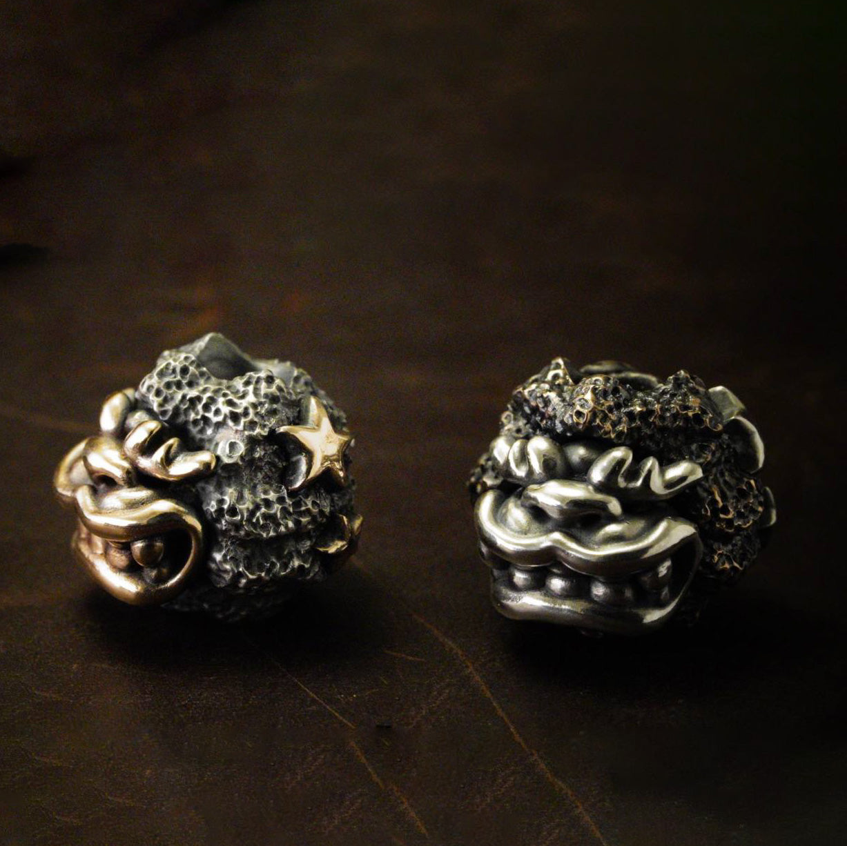Phase Objects Silver Lion Beads Custom Made GearBLog Exclusive Limit
