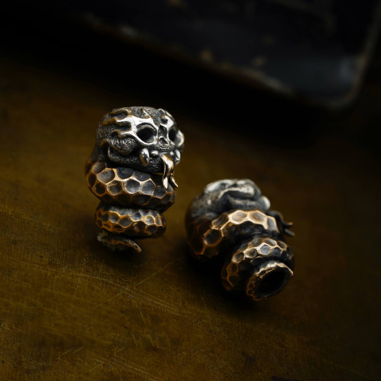 Phase Objects Snake Bead Paracord Knife Lanyard Bead