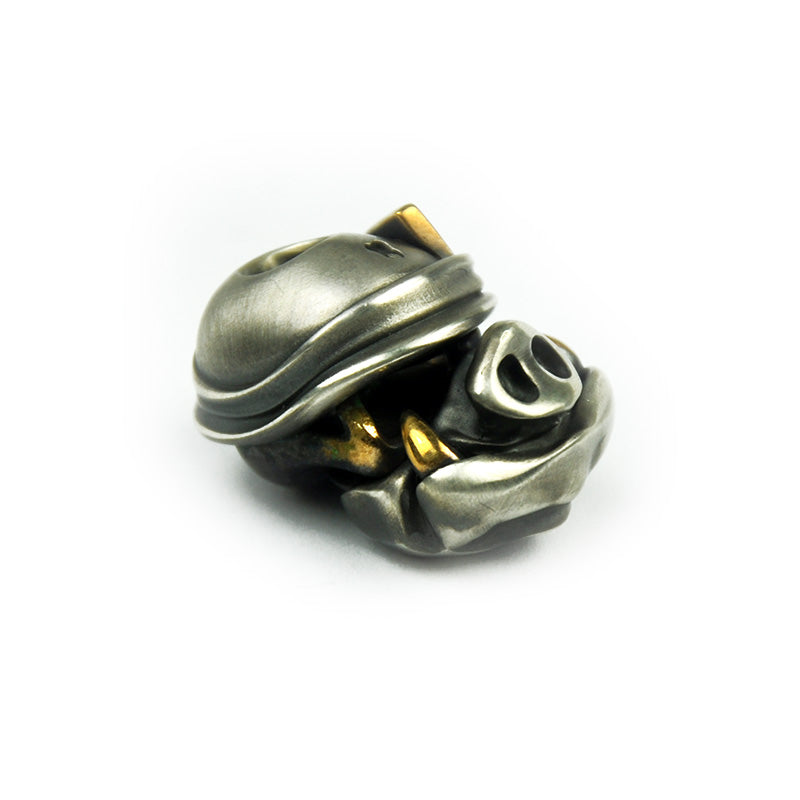 cpprhd oink oink pig knives beads