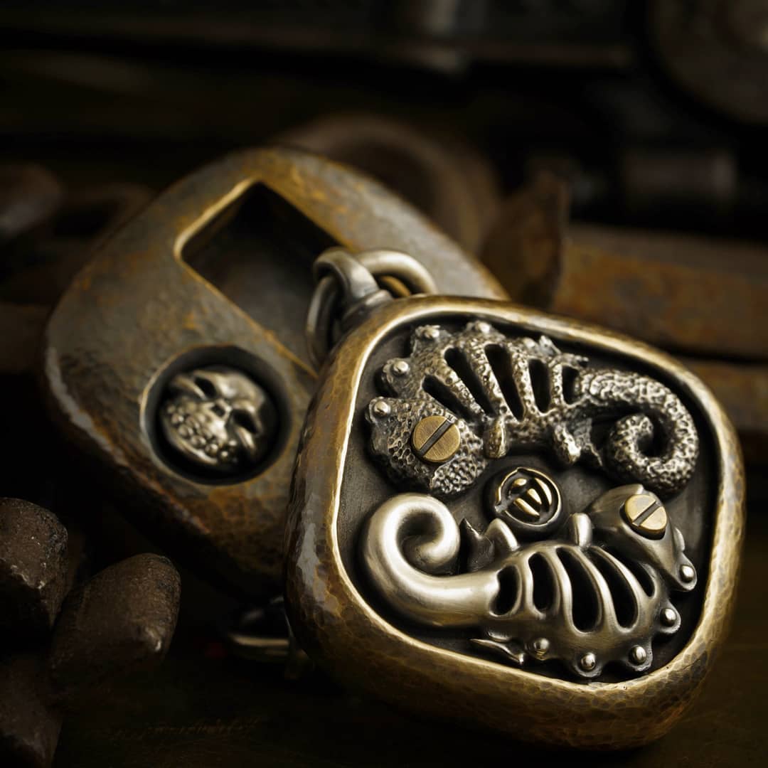 Phase objects Chameleons WorryStone Customized Bottle Opener