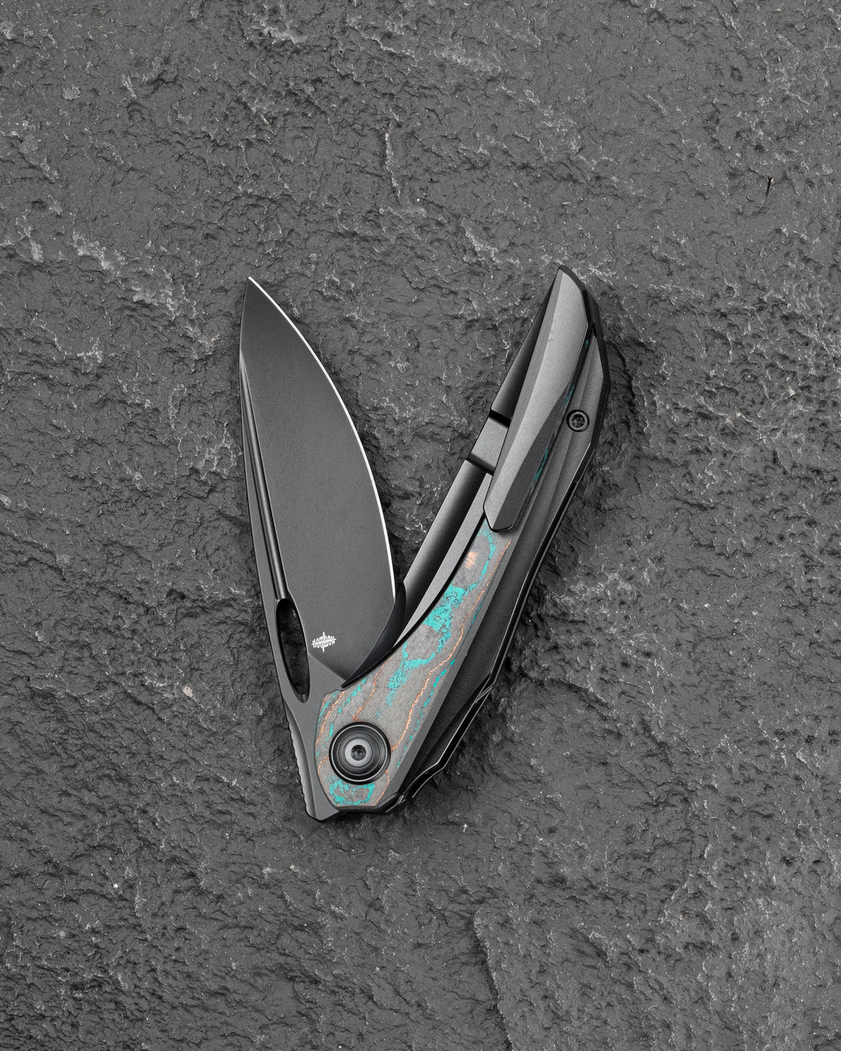 Bestech SENU BT2601D CPM-S90V Blade Titanium Handle Frame Lock Folding Knife
