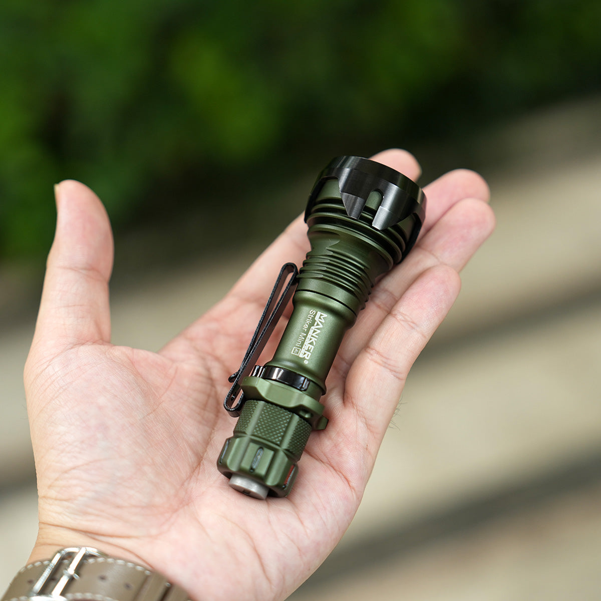 Manker Flashlight  Striker Mini Pocket EDC Flashlight & Tactical Flashlight PVD Black