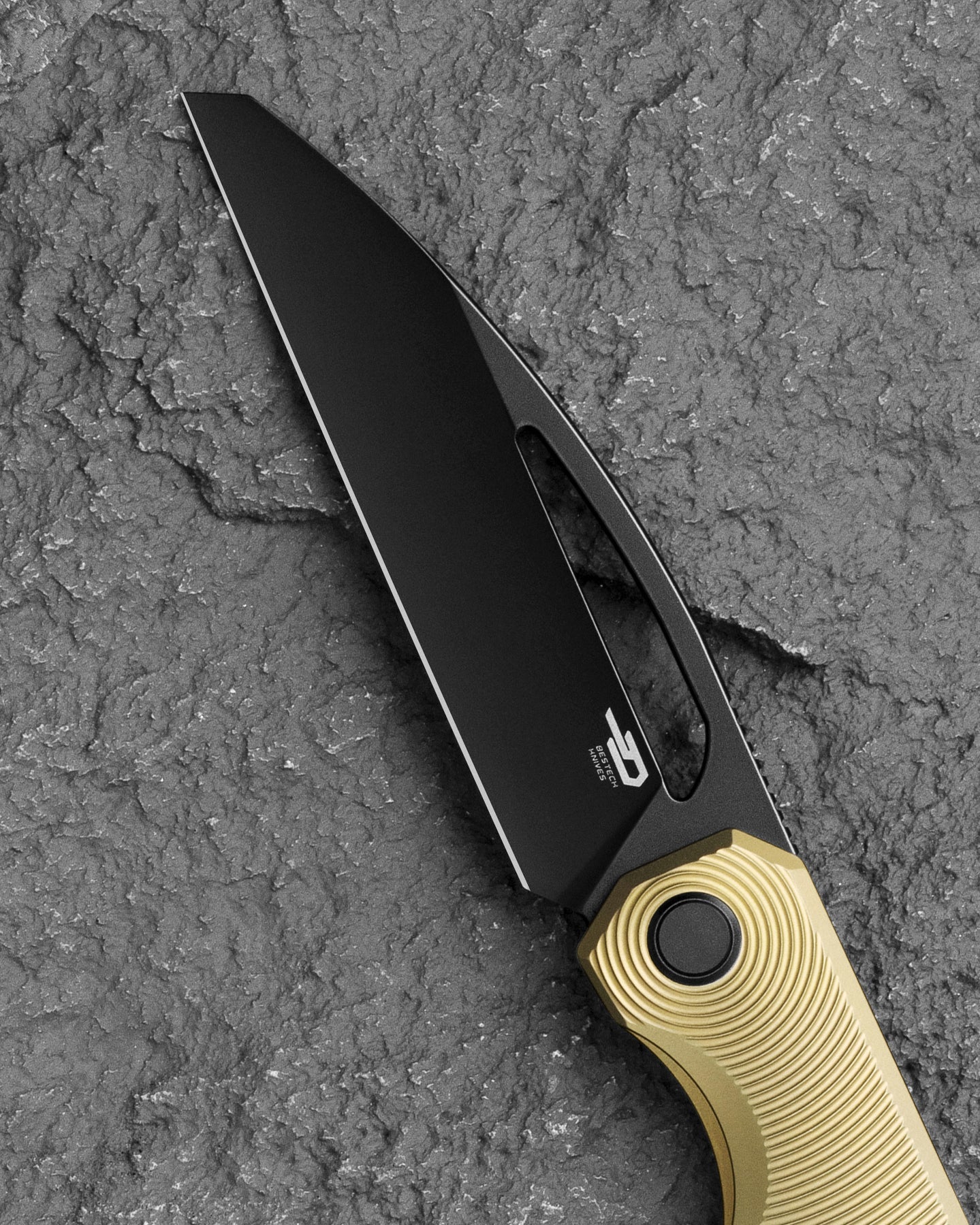 Bestech Taipan BT2503B MagnaCut Blade Titanium Handle Frame Lock Folding Knife