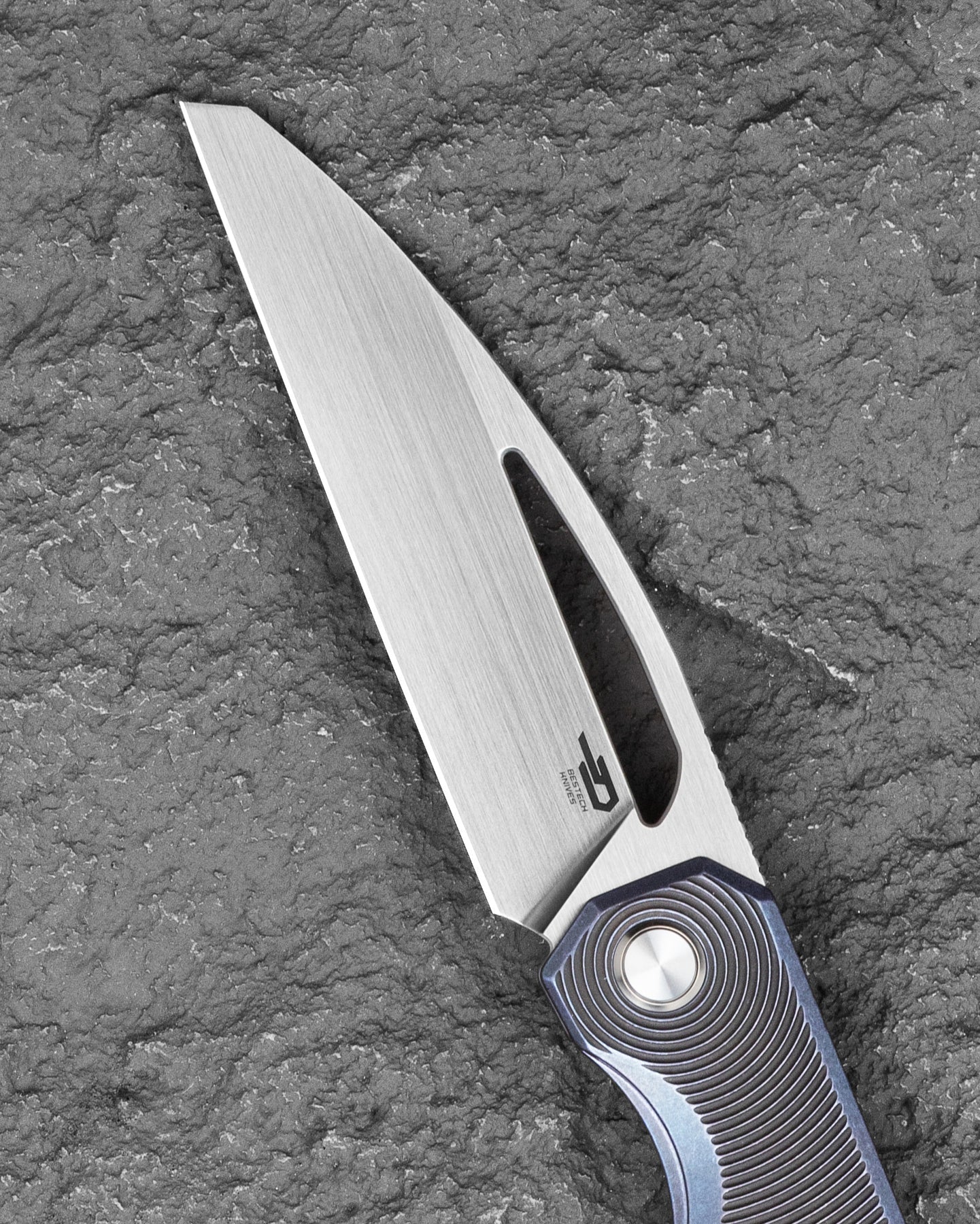 Bestech Taipan BT2503D MagnaCut Blade Titanium Handle Frame Lock Folding Knife