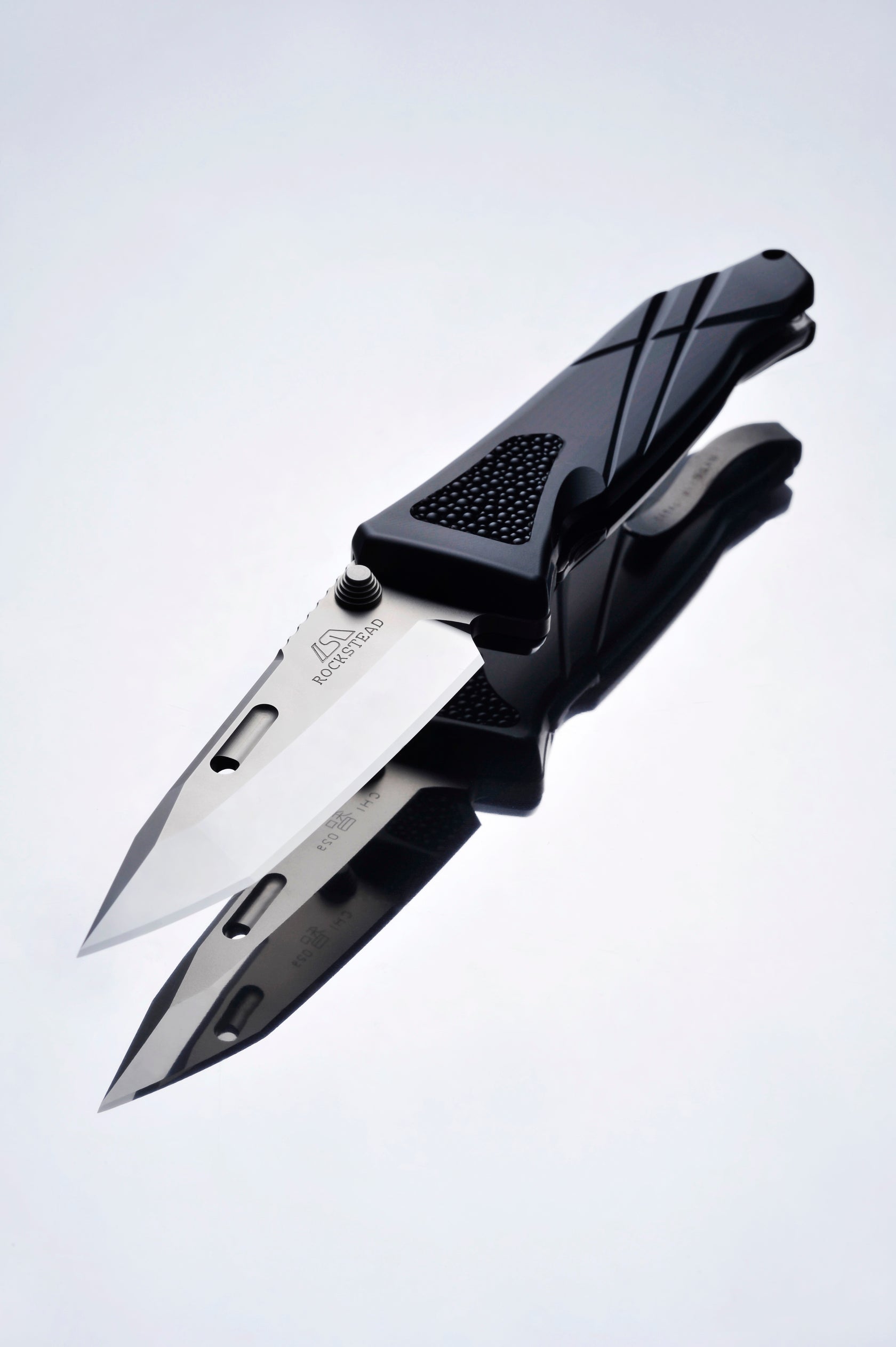 Rockstead CHI-DLC Folding Knife | YXR7 Tanto Blade, Aluminum Handle