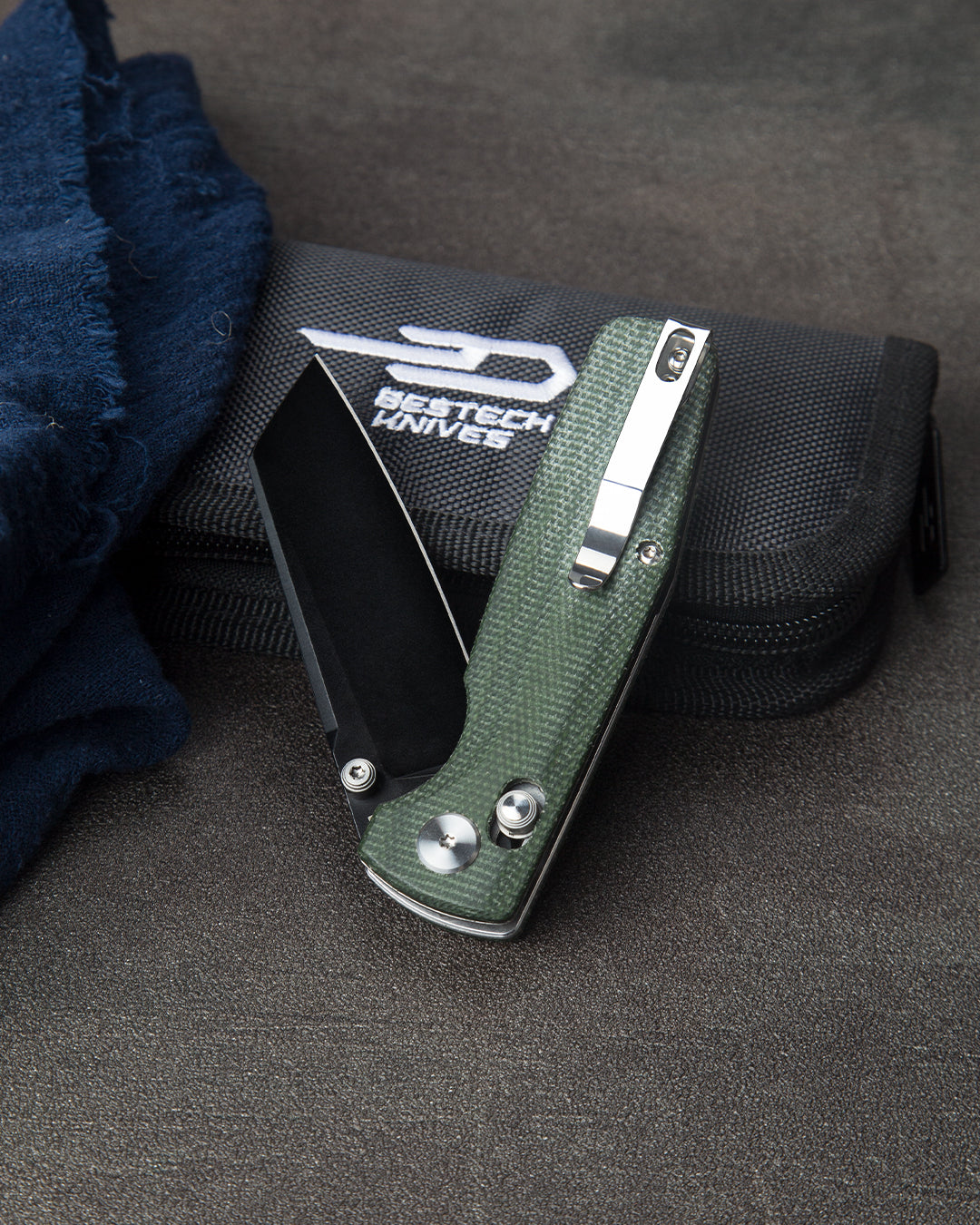 Bestech Slasher BG43B-2 D2 Blade Micarta Handle Crossbar Lock Folding Knife