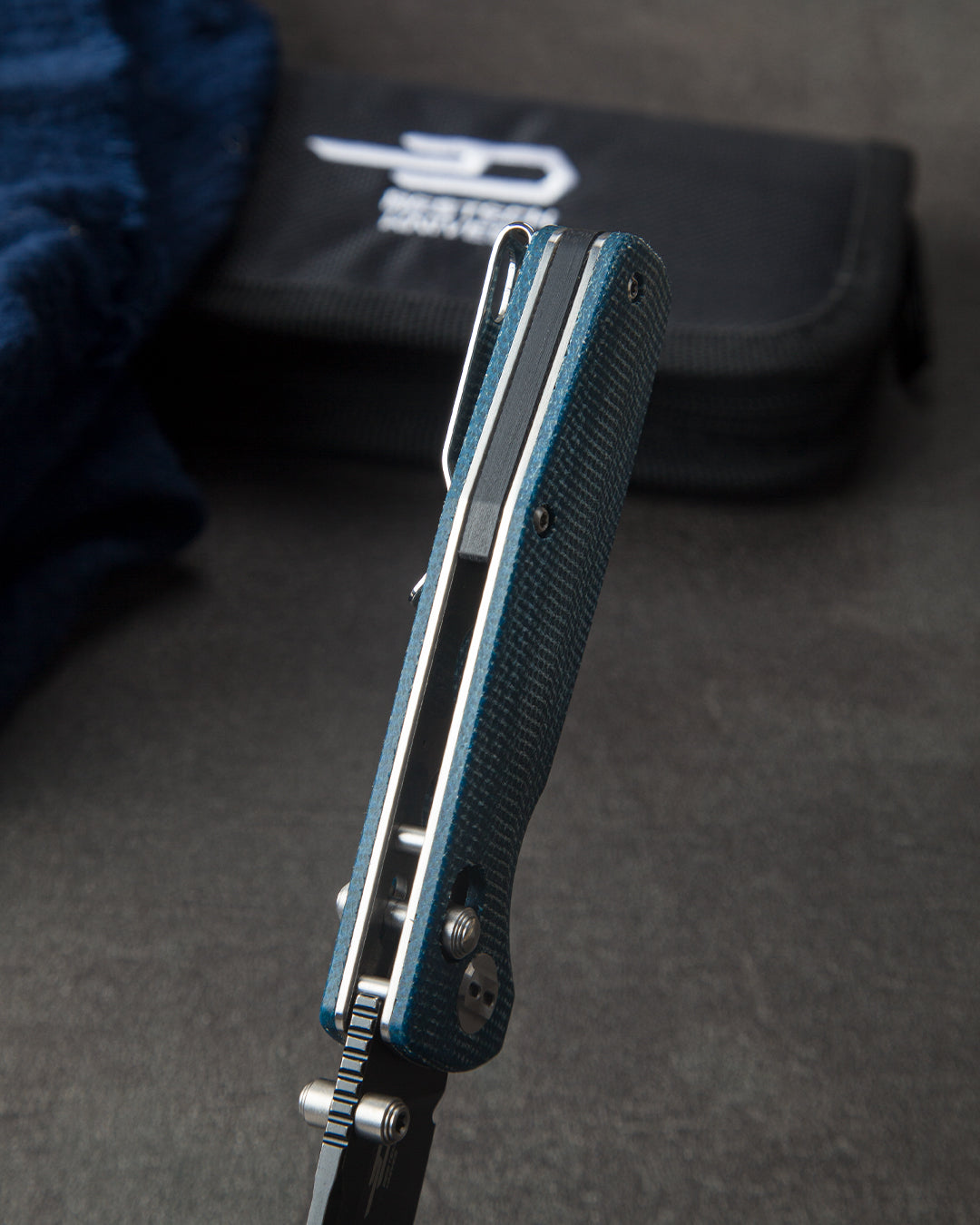 Bestech Slasher BG43C-2 D2 Blade Micarta Handle Crossbar Lock Folding Knife