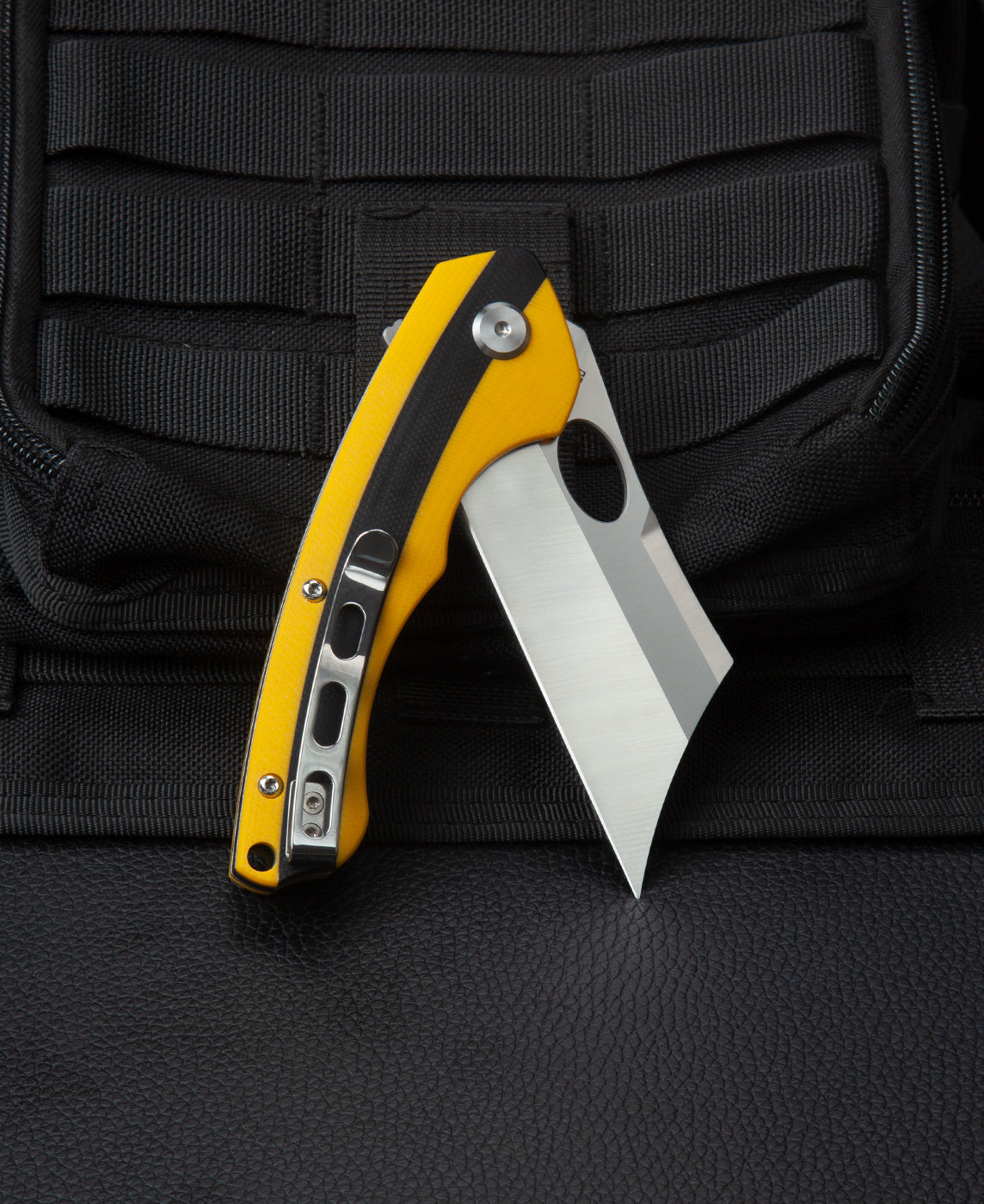 Bestech Skirmish BG44B D2 Blade G10 Handle Liner Lock Folding Knife