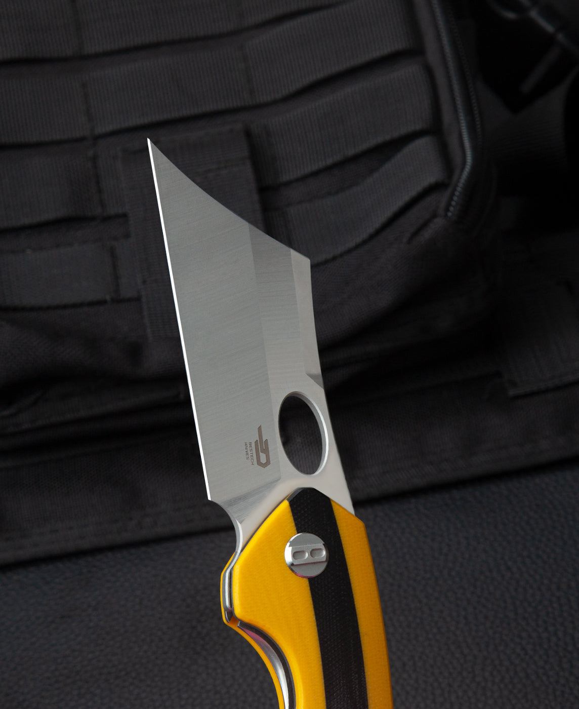 Bestech Skirmish BG44B D2 Blade G10 Handle Liner Lock Folding Knife