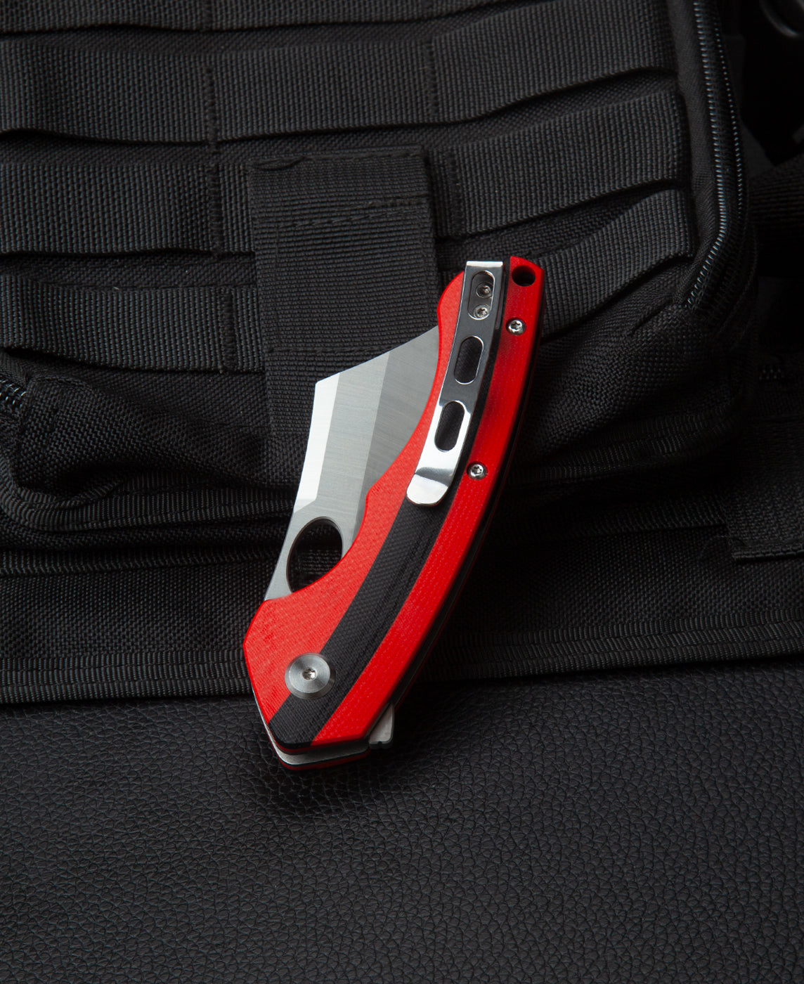 Bestech Skirmish BG44C D2 Blade G10 Handle Liner Lock Folding Knife