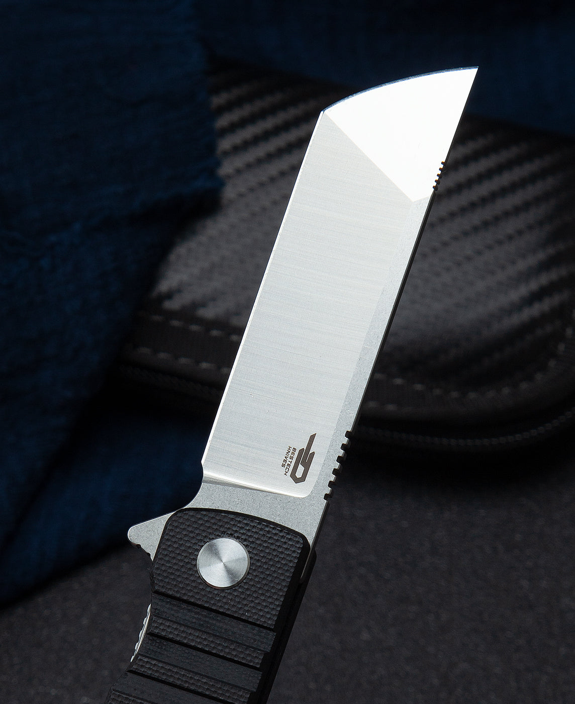 Bestech Titan BG49A-1 D2 Blade Black G10 Handle Liner Lock Folding Knife