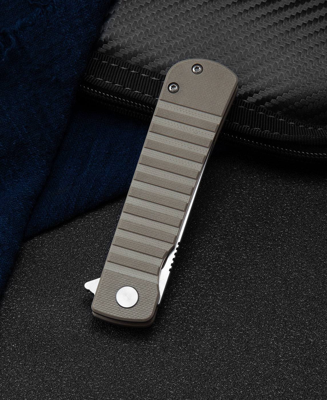 Bestech Titan BG49A-2 D2 Blade Beige G10 Handle Liner Lock Folding Knife