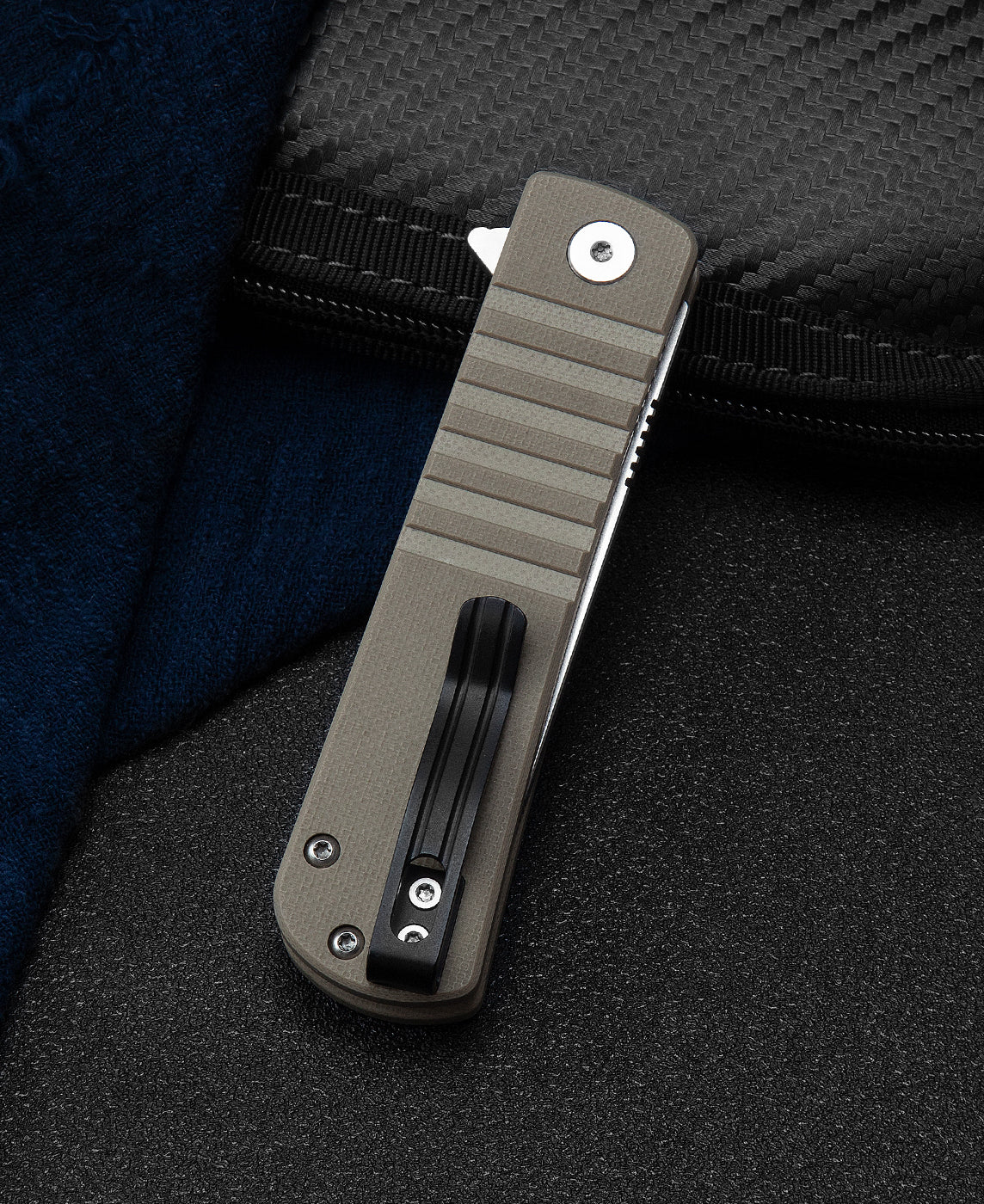 Bestech Titan BG49A-2 D2 Blade Beige G10 Handle Liner Lock Folding Knife