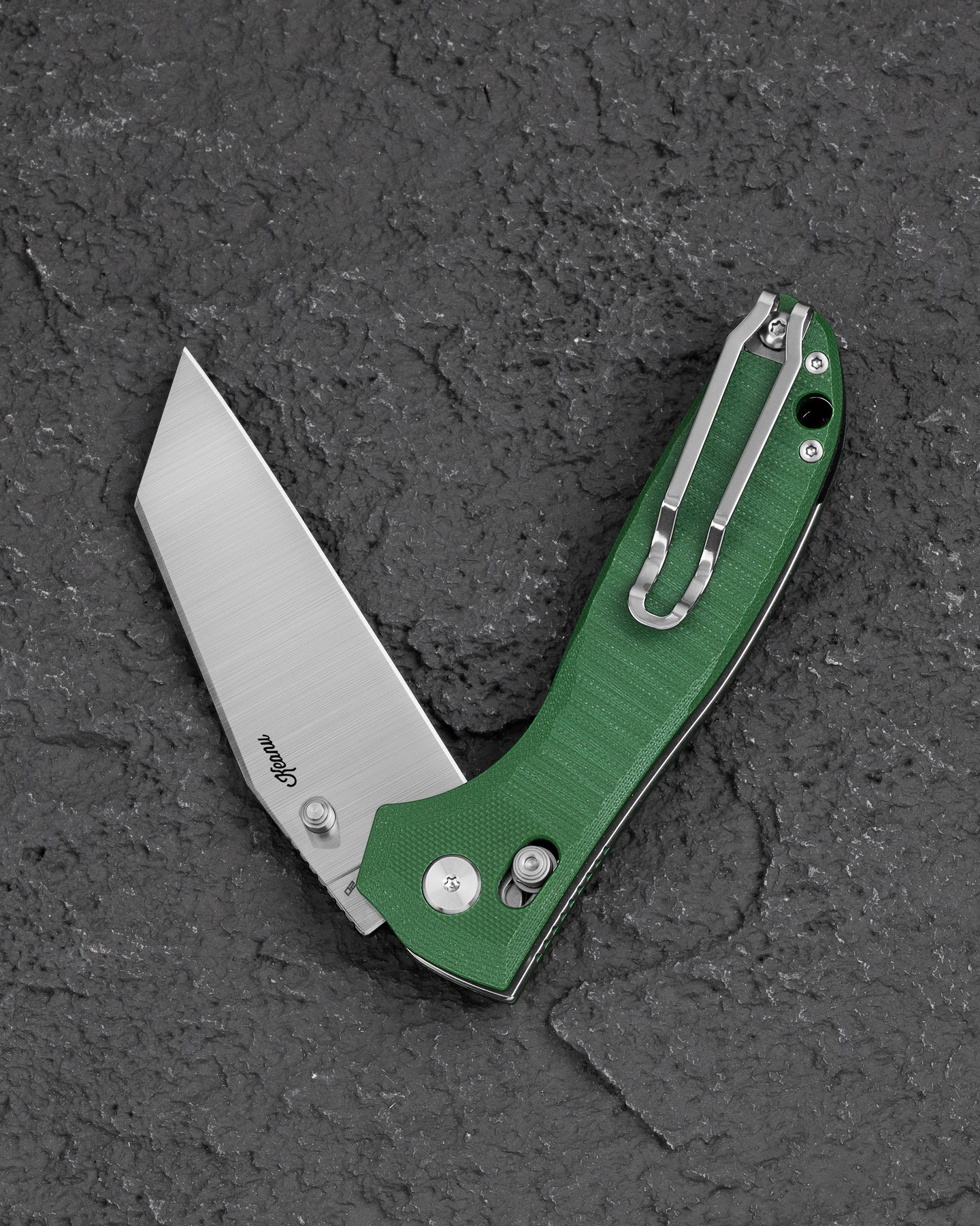 Bestech Liger BG61B D2 Blade G10 Handle Crossbar Lock Folding Knife