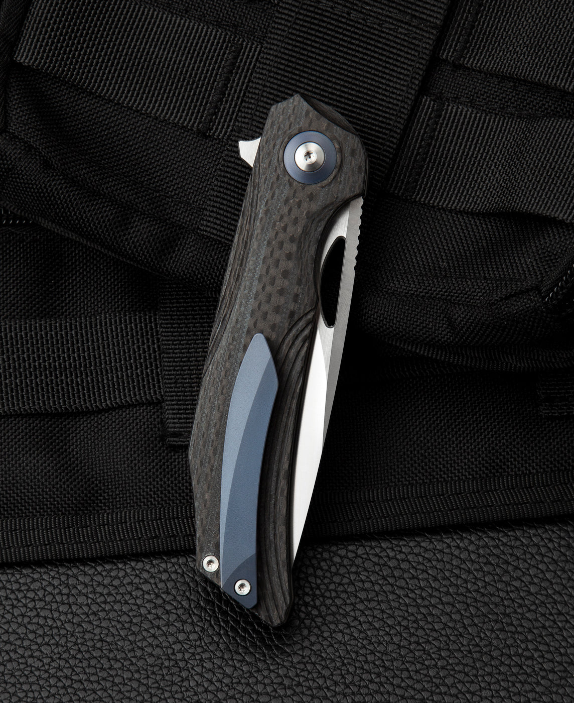 Bestech Falko BL01A 154CM Blade Carbon Fiber and G10 Handle Liner Lock Folding Knife