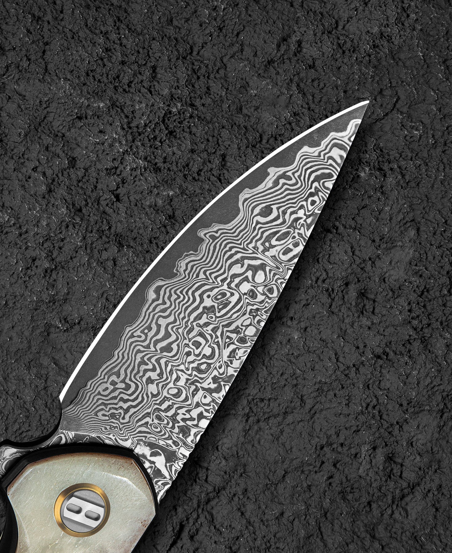 Bestech Bambi BL08A Damascus Blade Ox Bone Handle Liner Lock Folding Knife
