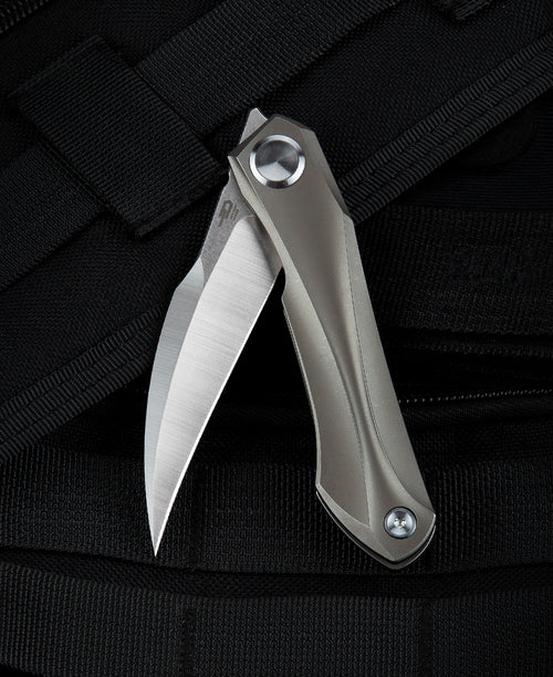 Bestech IVY BT2004B CPM-S35VN Blade Titanium Handle Frame Lock Folding Knife