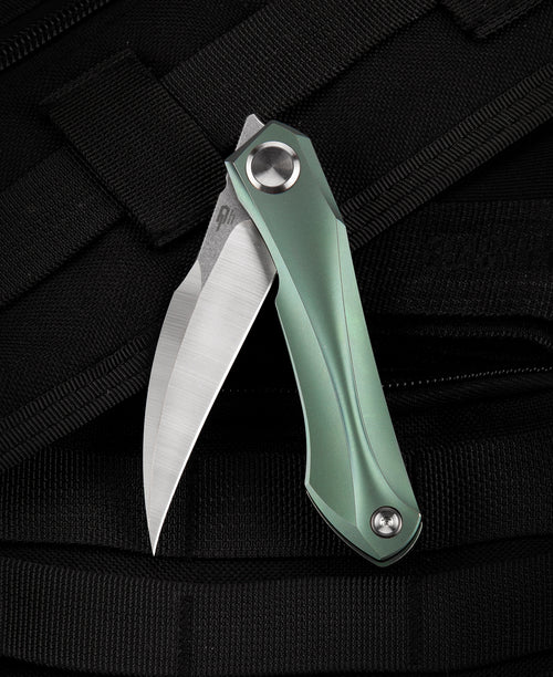 Bestech IVY BT2004D CPM-S35VN Blade Titanium Handle Frame Lock Folding Knife